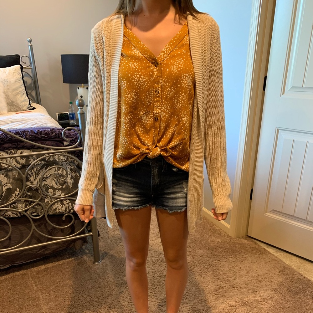 Talbots S Petite Beige Cardigan